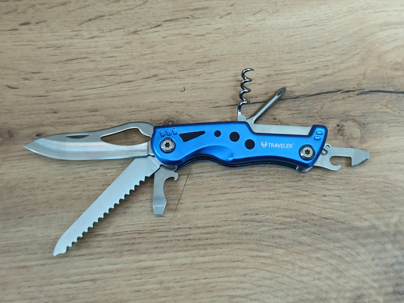 Туристичний ніж-мультитул Traveler MS-001 Blue з чохлом Туристичний ніж-мультитул Traveler MS-001 Blue з чохлом