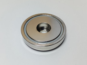 Неодимовий магніт у корпусі B48 із зенковкой