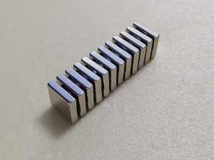 Набір для генератора 20х20х5-12шт